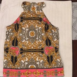 Used in excellent conditions blouse